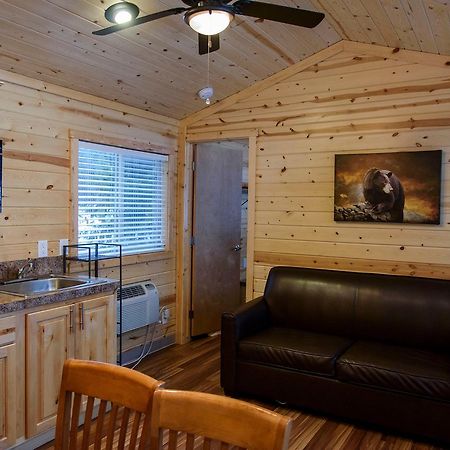 Idyllwild Camping Resort Cottage エクステリア 写真